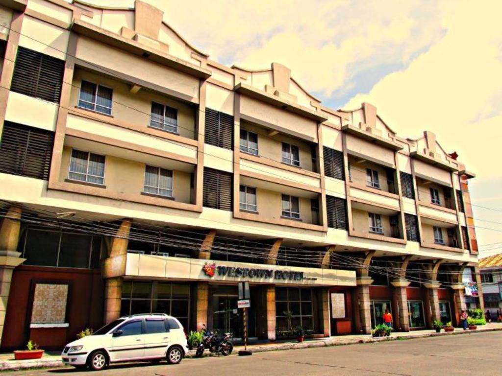 Mo2 Westown Hotel San Juan Bacolod Esterno foto