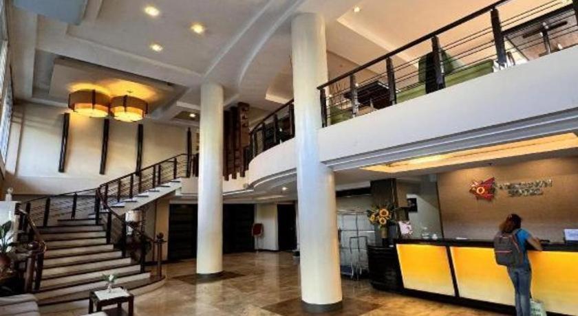 Mo2 Westown Hotel San Juan Bacolod Esterno foto